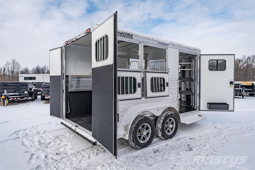 Cimarron TRAILERS NS2B-RTG-K Remolques para transporte de animales