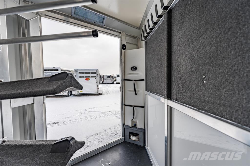 Cimarron TRAILERS NS2B-RTG-K Remolques para transporte de animales