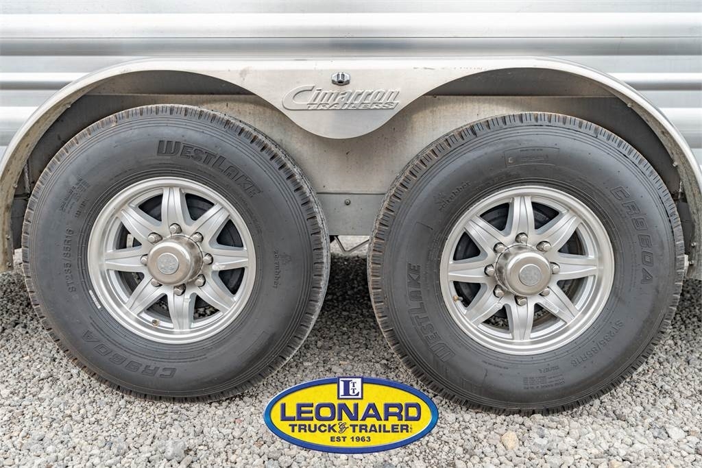 Cimarron TRAILERS NS3G-129 Semirremolques de ganado