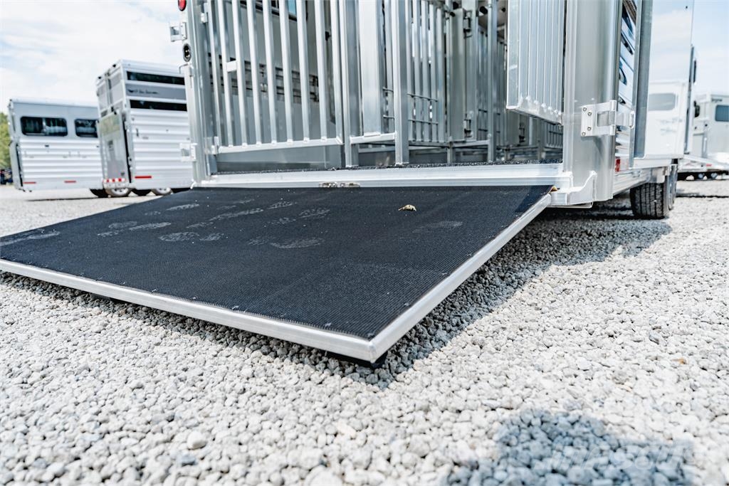 Cimarron TRAILERS SS10GLX Veetransport aanhanger