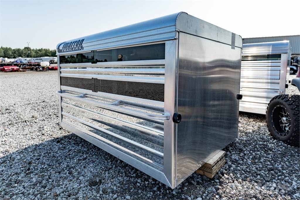 Cimarron TRAILERS STOCK BOX-72 Remolques para transporte de animales