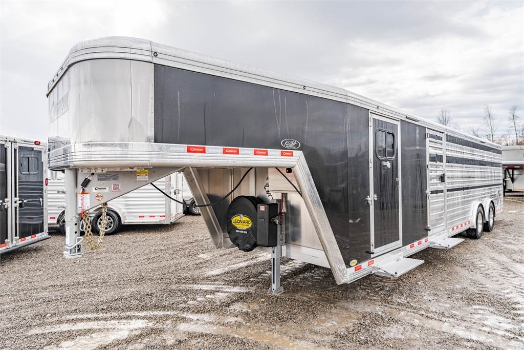 Cimarron TRAILERS SW30G SIG مقطورات نقل الحيوانات