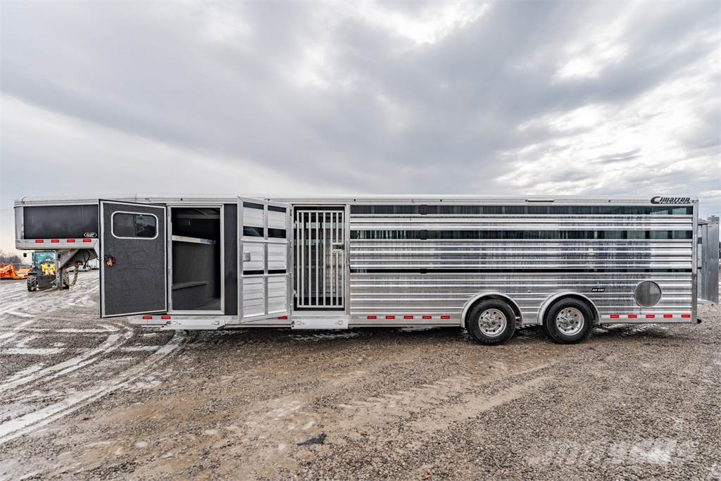 Cimarron TRAILERS SW30G SIG مقطورات نقل الحيوانات