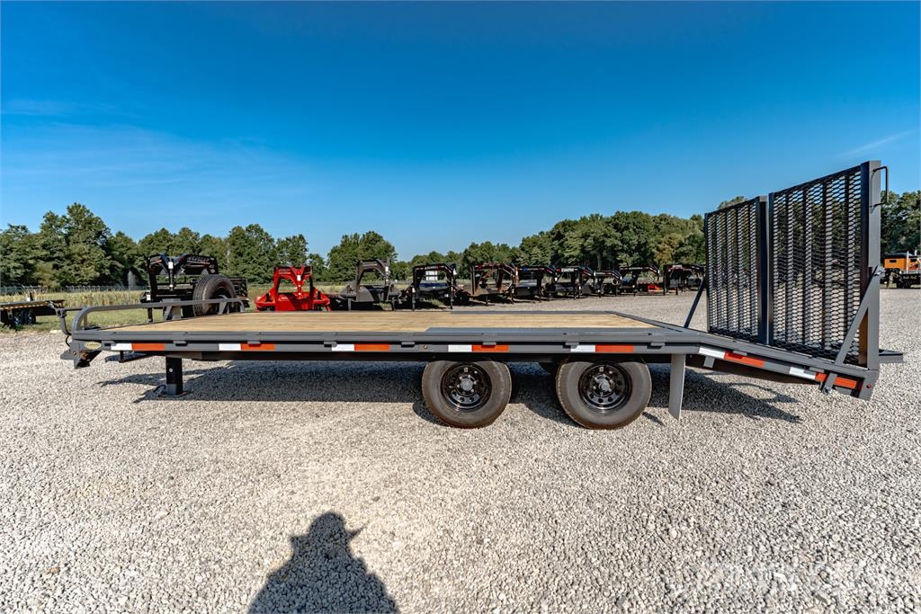 Corn PRO C-SERIES 16+4 1OK Reboques de transporte Auto