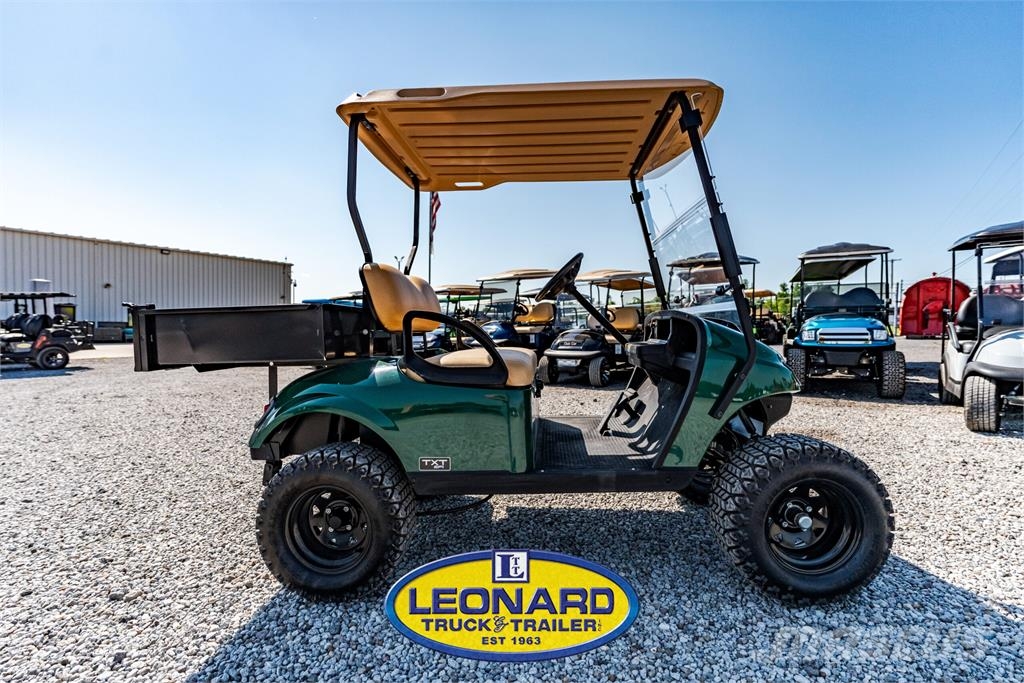 E-Z-GO EZ Golf carts