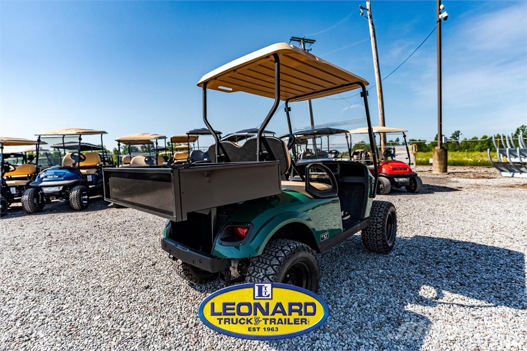 E-Z-GO EZ Golf carts