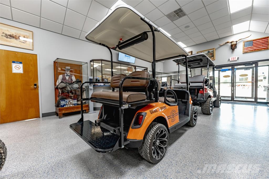 E-Z-GO RXV-ELITE عربات الجولف