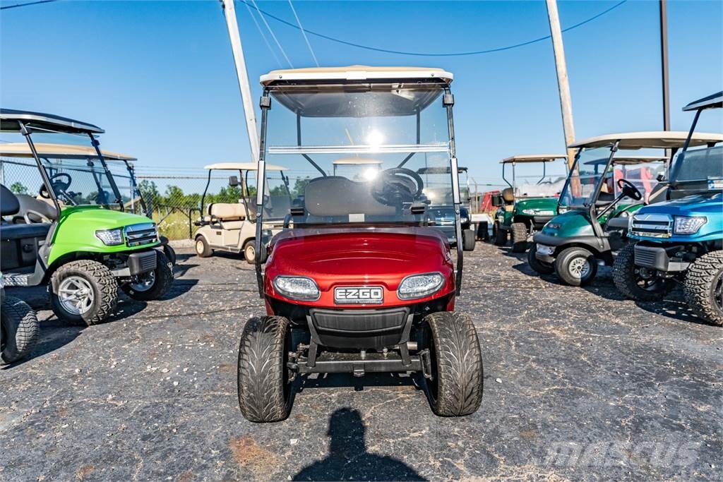 E-Z-GO TXT Golf carts