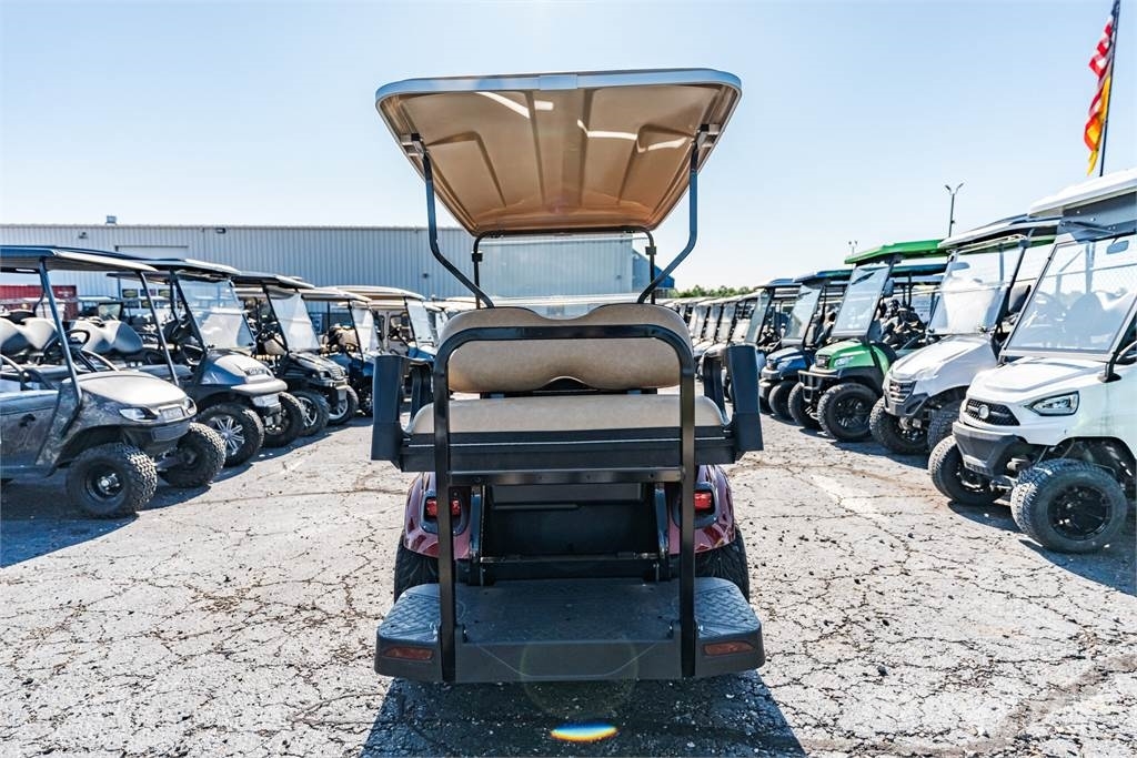 E-Z-GO TXT Golf carts