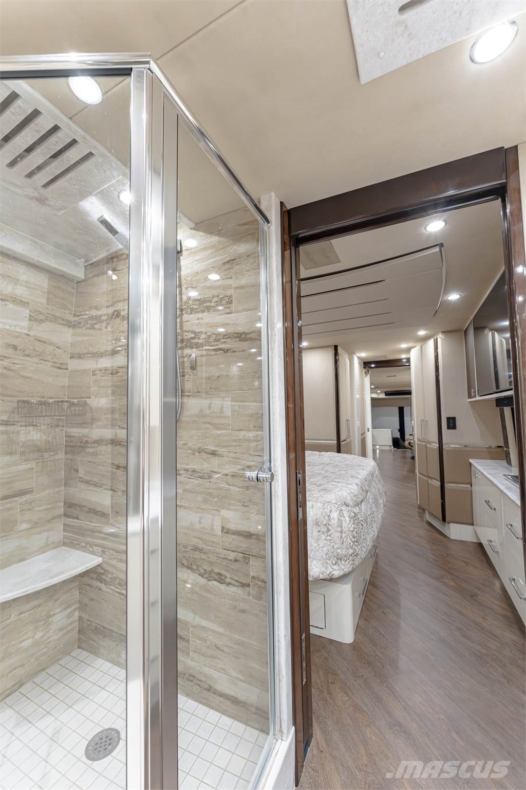 EMERALD PREVOST 其他貨車