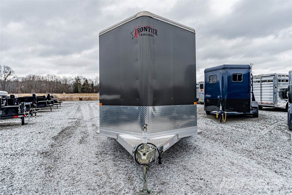 Frontier TRAILERS STRIDER 動物運輸拖車