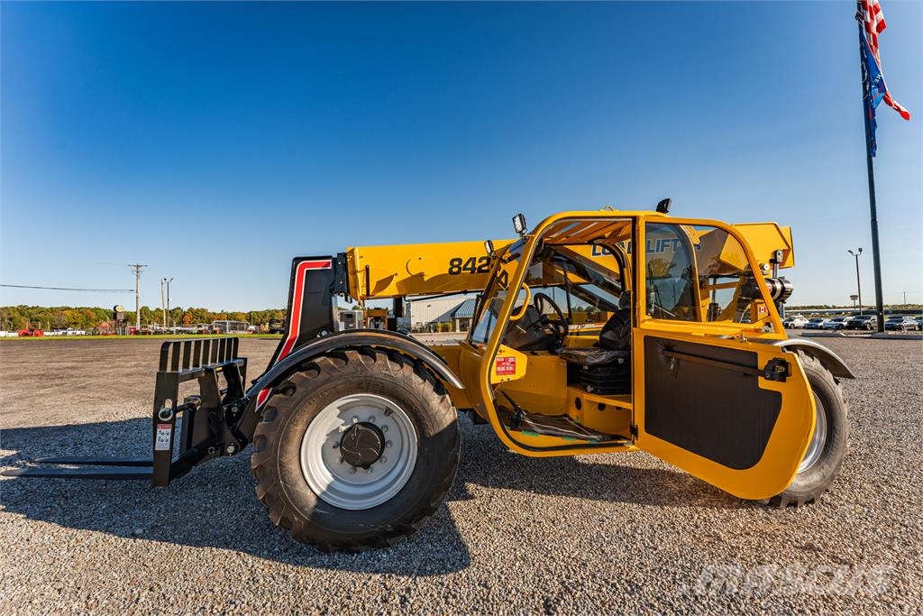 Load Lifter 842-H REACH TELESCOPIC HANDLER 其他貨車