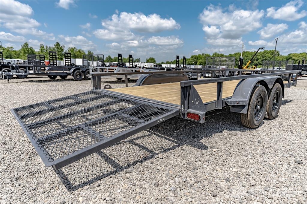 NorStar INDUSTRIES, LLC IRON BULL UTB8316032 Platformos / Pakrovimas iš šono