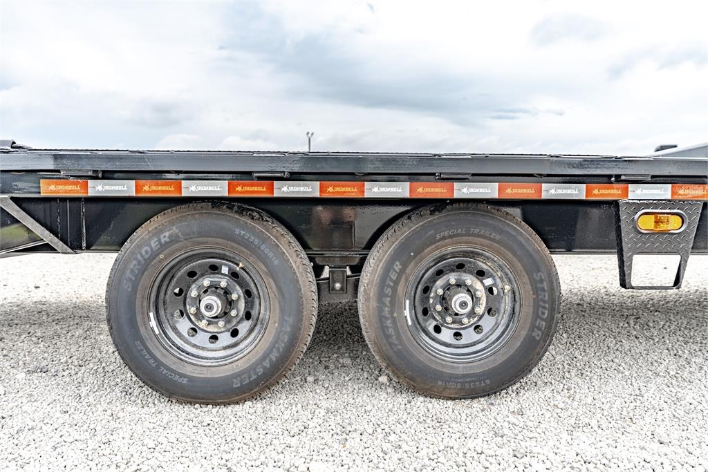 NorStar INDUSTRIES, LLC IRON BULL FDG0225072 Naczepy do transportu samochodów