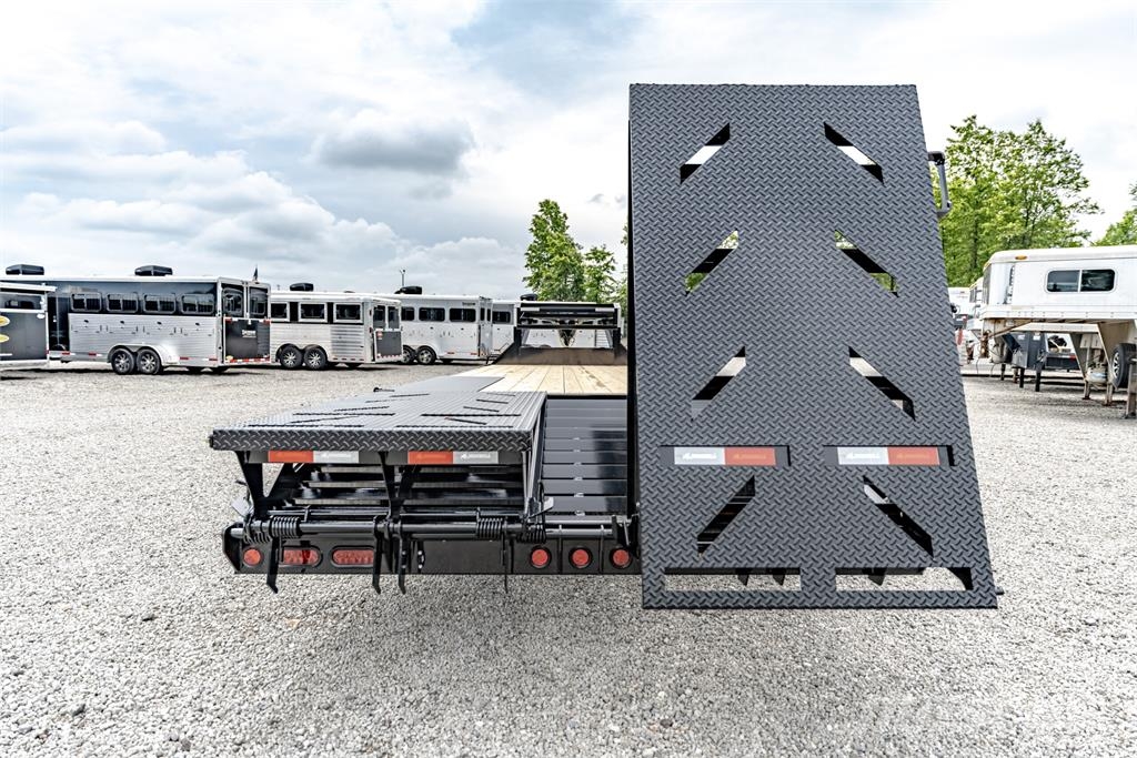 NorStar INDUSTRIES, LLC IRON BULL FDG0225072 Naczepy do transportu samochodów