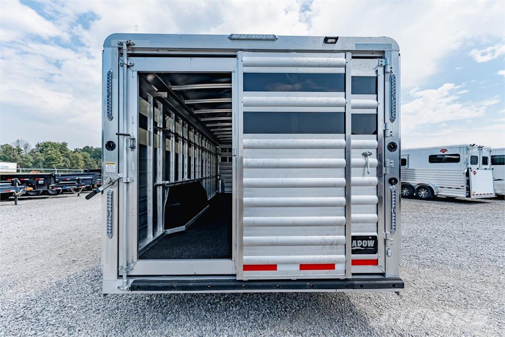 Shadow TRAILER 80240STK-GN Reboques transporte animais
