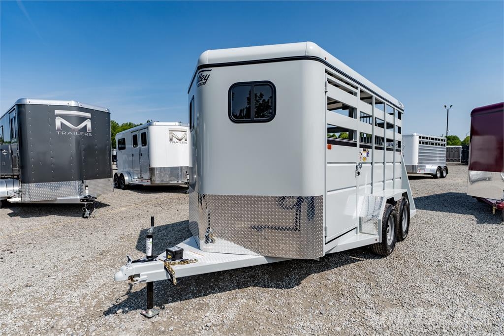 VALLEY TRAILERS 2810 Veetransport aanhanger
