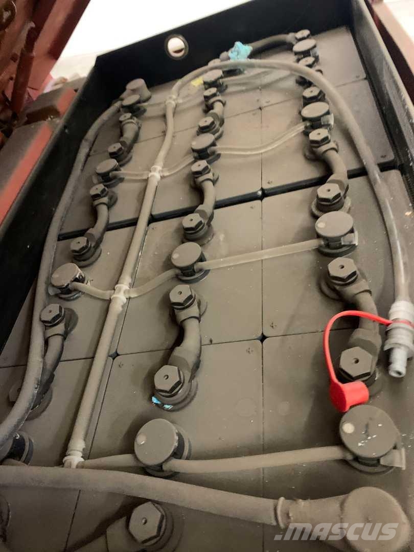 Linde E15 Electric forklifts
