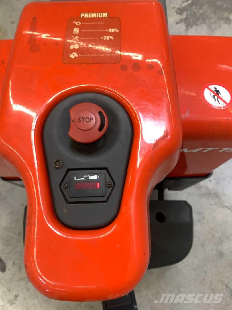 Linde MT15 Παλετοφόρα πεζού χειριστή με ιστό