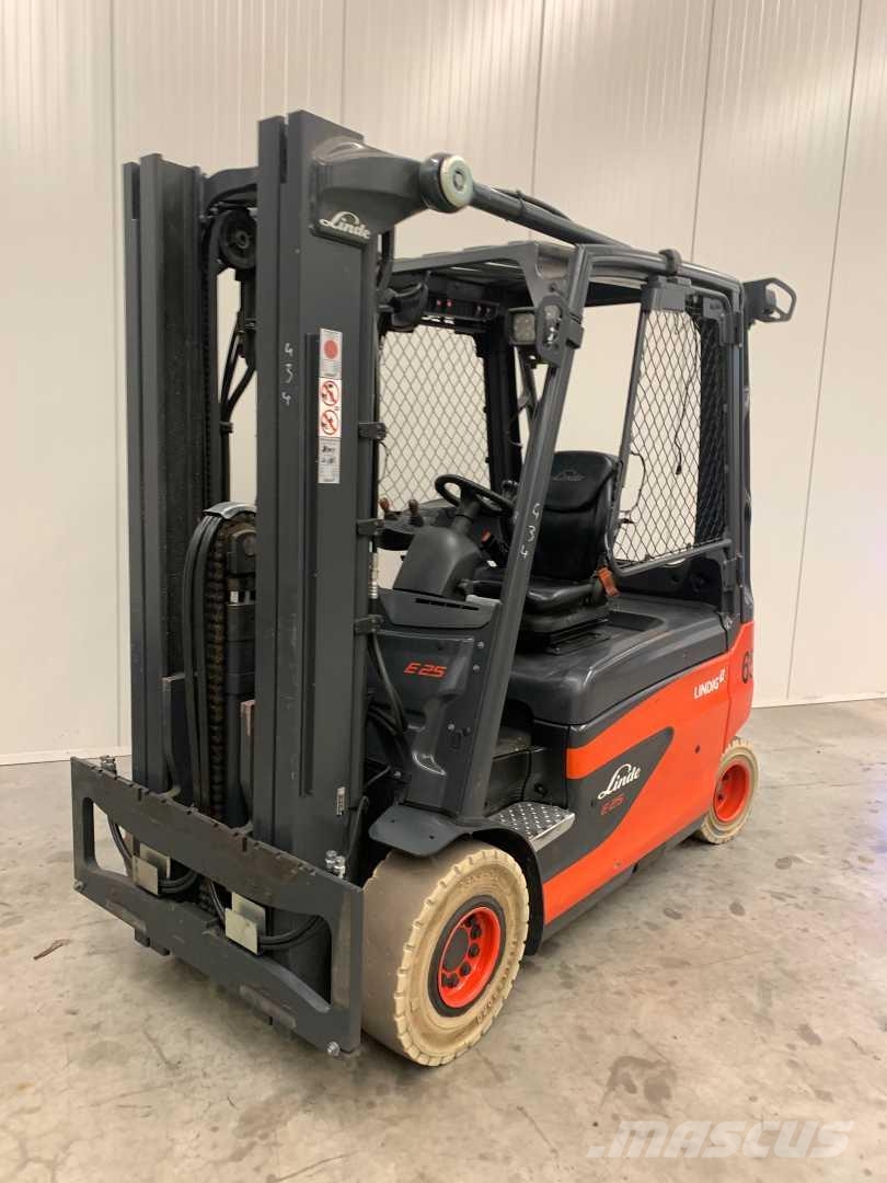 Linde E25L شاحنات ذات رافعات شوكية تعمل بالكهرباء
