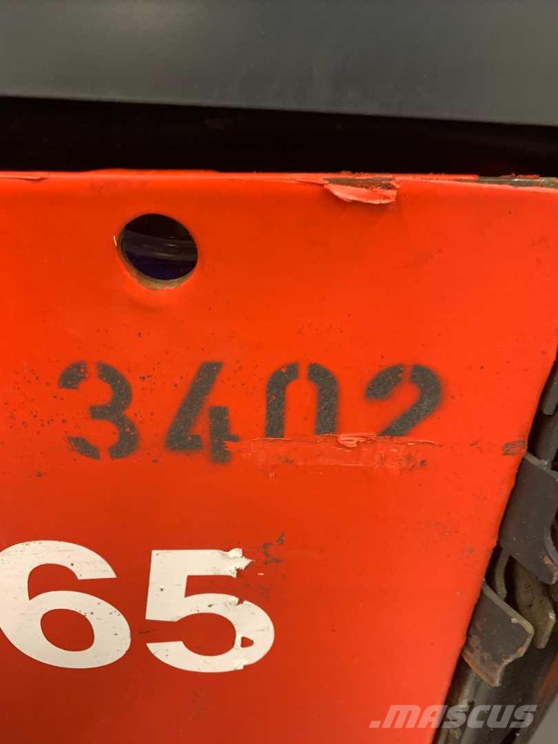 Linde E25L شاحنات ذات رافعات شوكية تعمل بالكهرباء