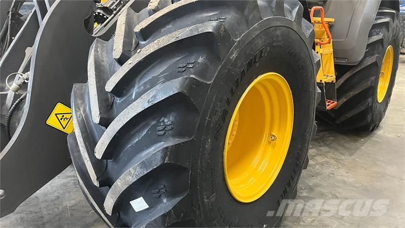 Alliance 750/65R26 NYT SÆT. VF 750/65R26 Agriflex 372+ m s Riepas, riteņi un diski