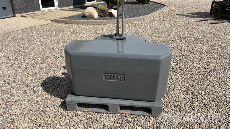 Allround vægtklods 3300 Kg Rigtig fin Contrapeso delantero
