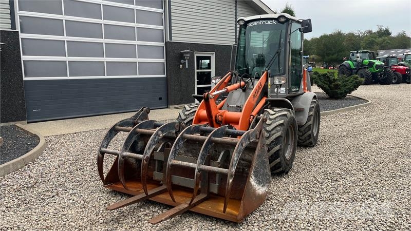 Atlas 65 Super. pallegafler og skovl med overfald Cargadoras sobre ruedas