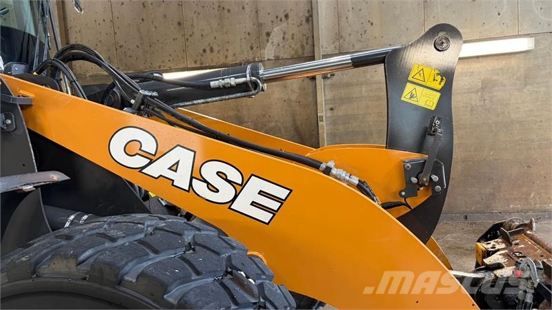 CASE 621G XR med langbom og CDC styrring samt centralsm Chargeuse sur pneus