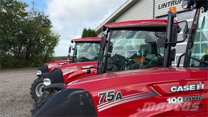 Case IH Farmall 75 A med vendegear og brede hjul Tracteur