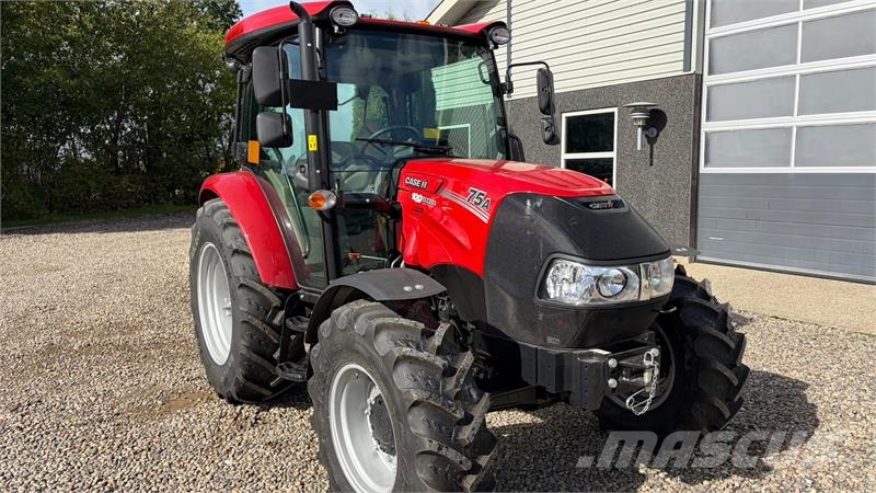 Case IH Farmall 75 A med vendegear og brede hjul Tracteur