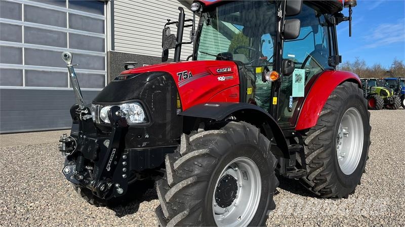 Case IH Farmall 75 A Med frontlift og vendegear og brede h Traktorer
