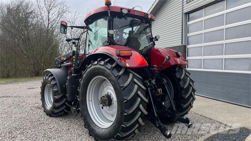 Case IH PUMA 185 CVX Med frontlæsser og frontlift Traktori