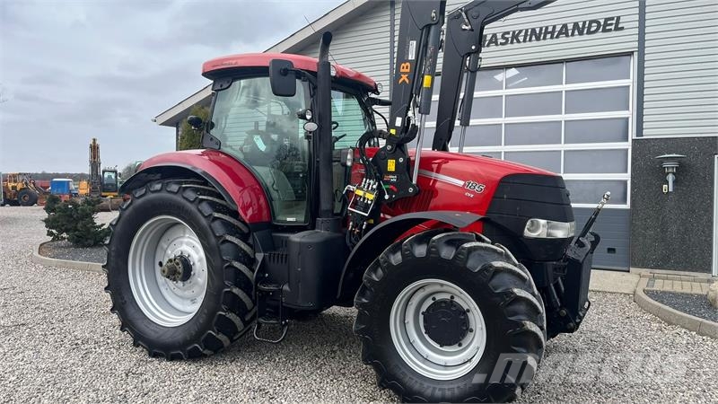 Case IH PUMA 185 CVX Med frontlæsser og frontlift Traktori