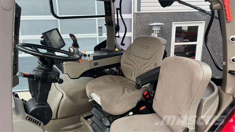 Case IH PUMA 185 CVX Med frontlæsser og frontlift Traktori
