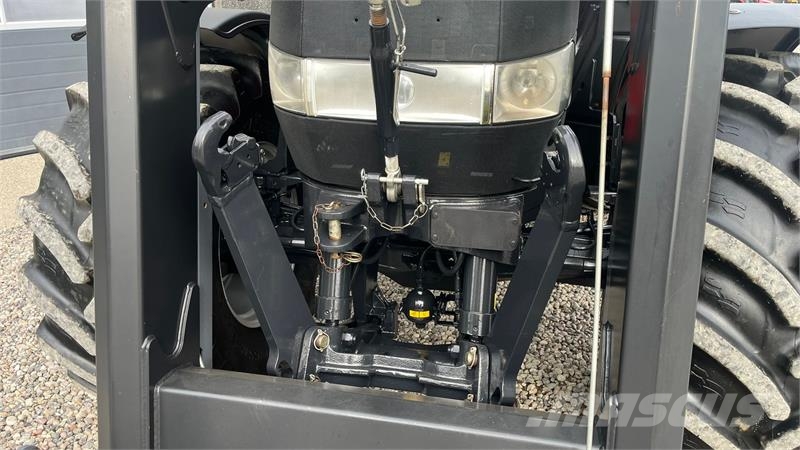 Case IH PUMA 185 CVX Med frontlæsser og frontlift Traktori