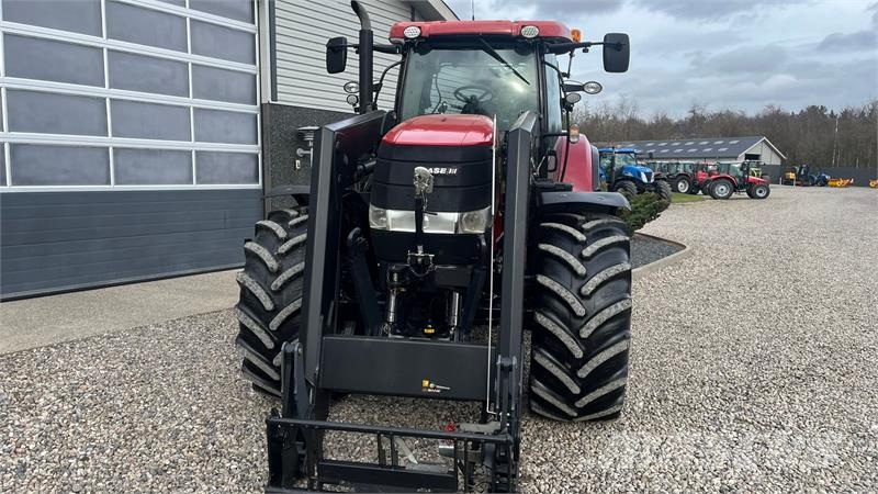 Case IH PUMA 185 CVX Med frontlæsser og frontlift Traktori