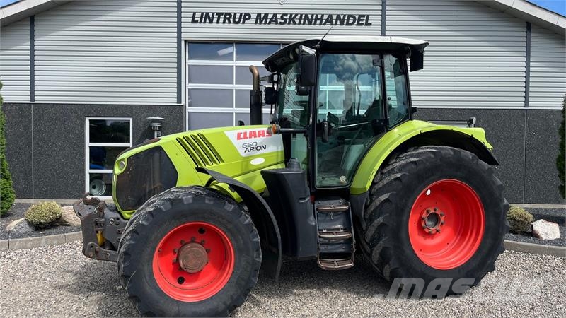 CLAAS ARION 650 Med frontlift og frontPTO Traktorok