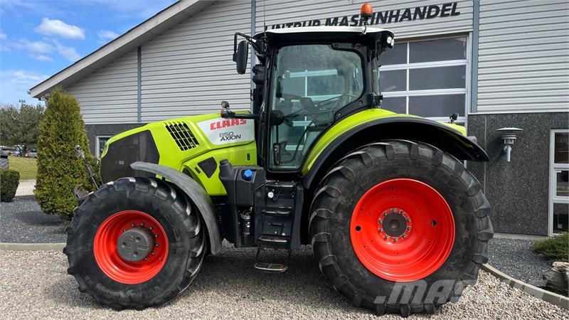 CLAAS AXION 850 Med frontlift og frontpto 拖拉机/农用车
