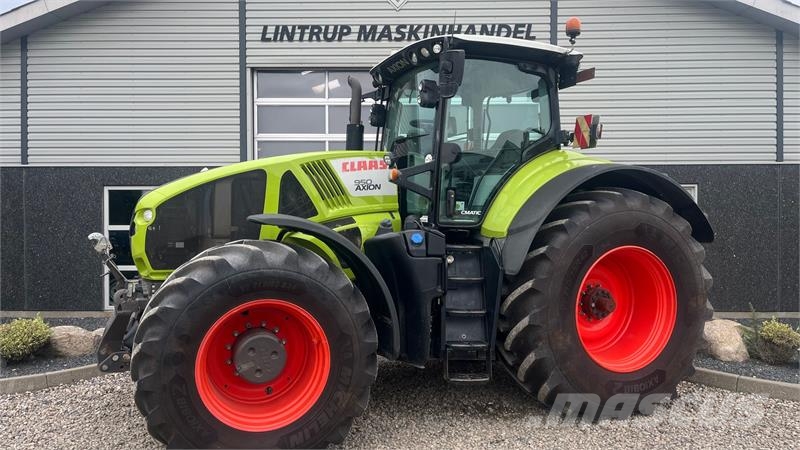 CLAAS Axion 950 CMatic Med frontlift Tractores