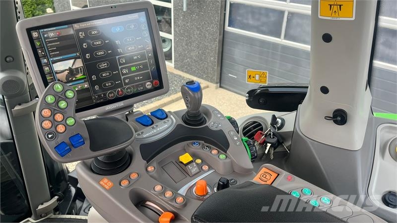 Deutz-Fahr Agrotron 8280 TTV Stage V Warrior med fuld affjedr Tractors