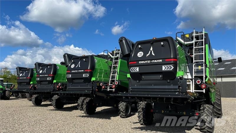 Deutz-Fahr C7206 With 24feed - 7.2m header. New and unused Co Leikkuupuimurit