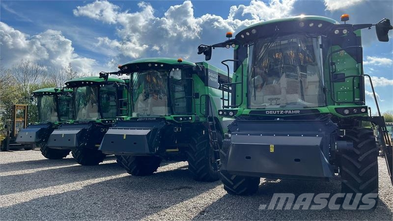 Deutz-Fahr C7206 With 24feed - 7.2m header. New and unused Co Leikkuupuimurit