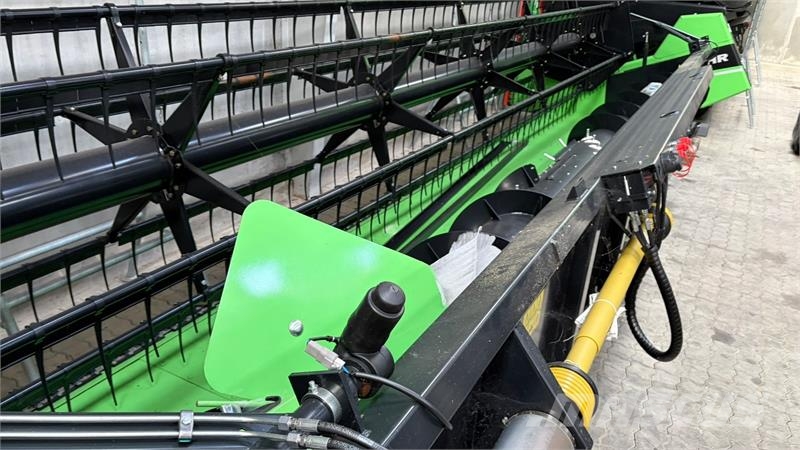 Deutz-Fahr DH720A NEW, HEADER 7.2 M WITH AC-HA L3001 MULTI-CO Leikkuupuimurit