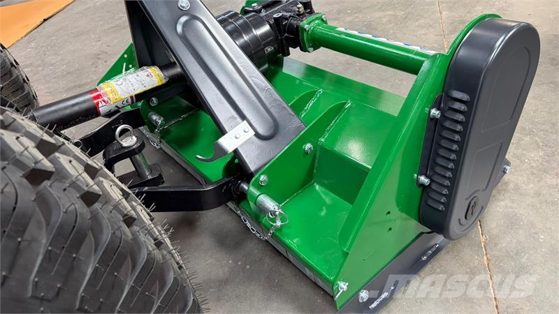 Dk-Tec 145 cm EFN NY Slagleklipper med pto aksel, samlet Gadanheiras