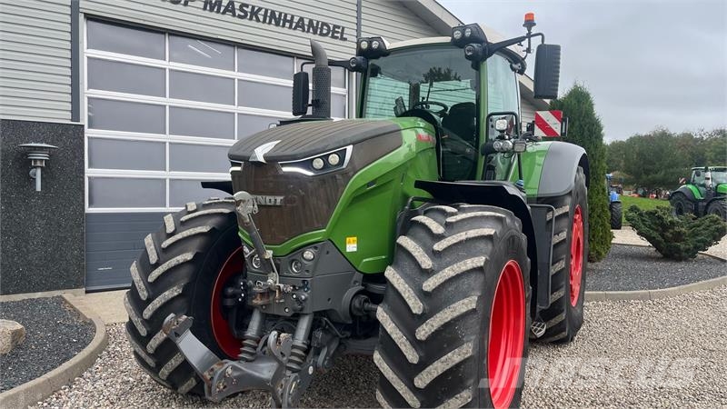 Fendt 1042 Vario S4 Profi Plus Med frontlift Traktorer