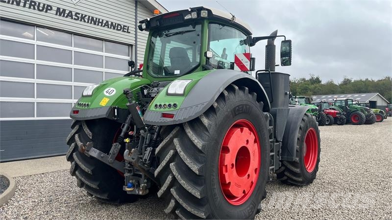 Fendt 1042 Vario S4 Profi Plus Med frontlift Traktorer