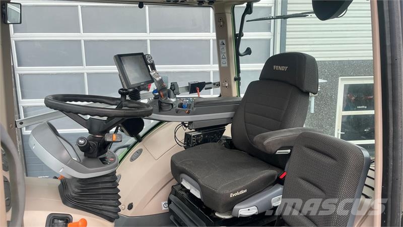 Fendt 1042 Vario S4 Profi Plus Med frontlift Traktorer
