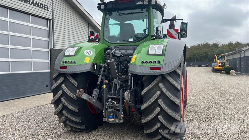 Fendt 1042 Vario S4 Profi Plus Med frontlift Traktorer
