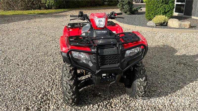 Honda TRX 520 FE Vi har et stort lager af HONDA-ATV, så ATV-k